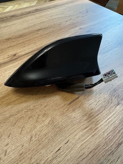 Honda CRZ antena dachowa rekin