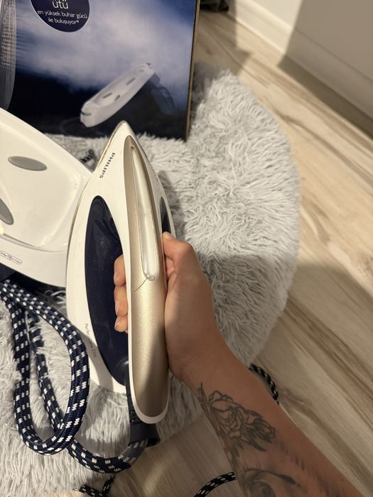 Żelazko z stacja philips stacja parowa