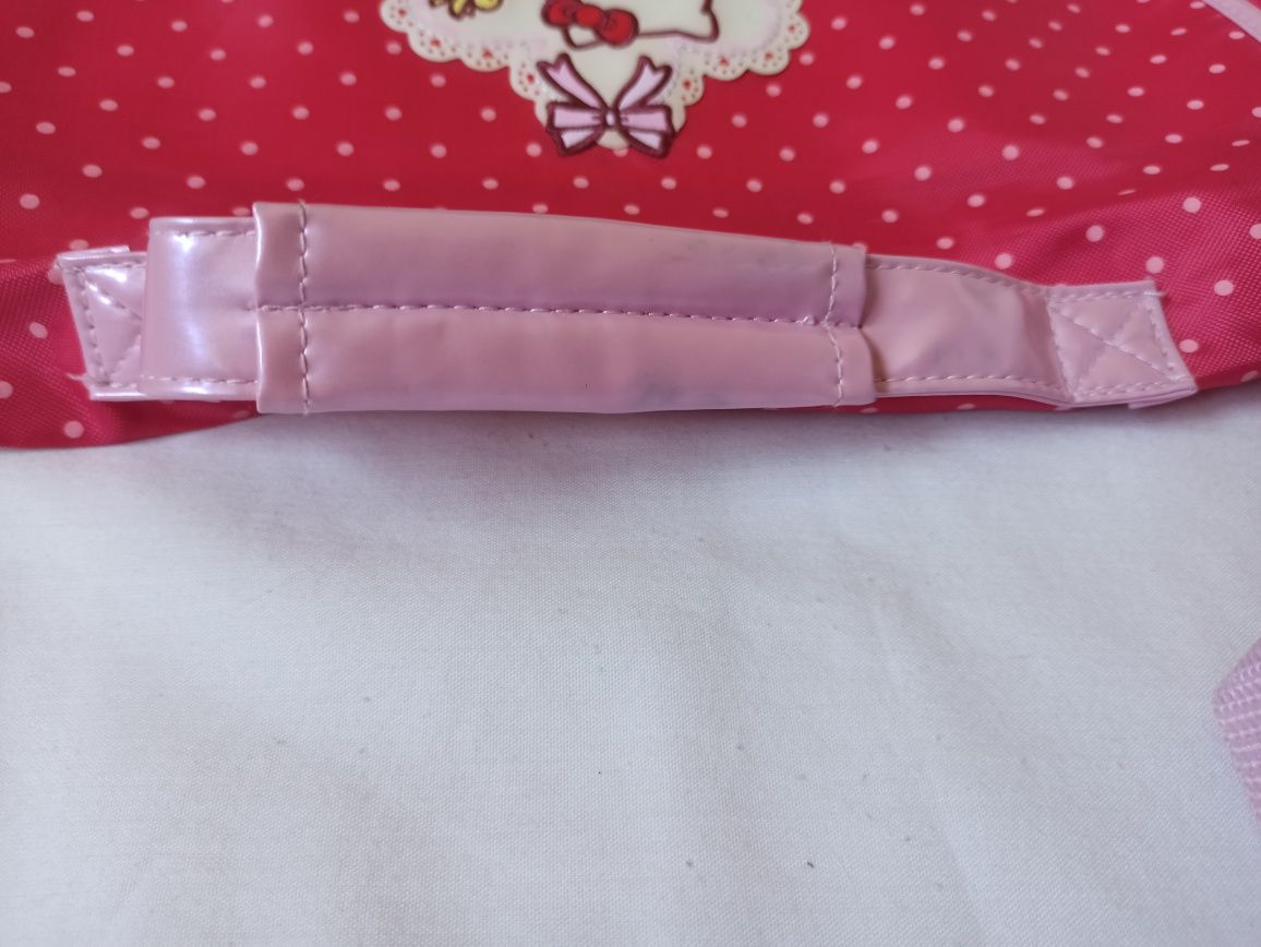 Mochila tiracolo rosa Hello Kitty