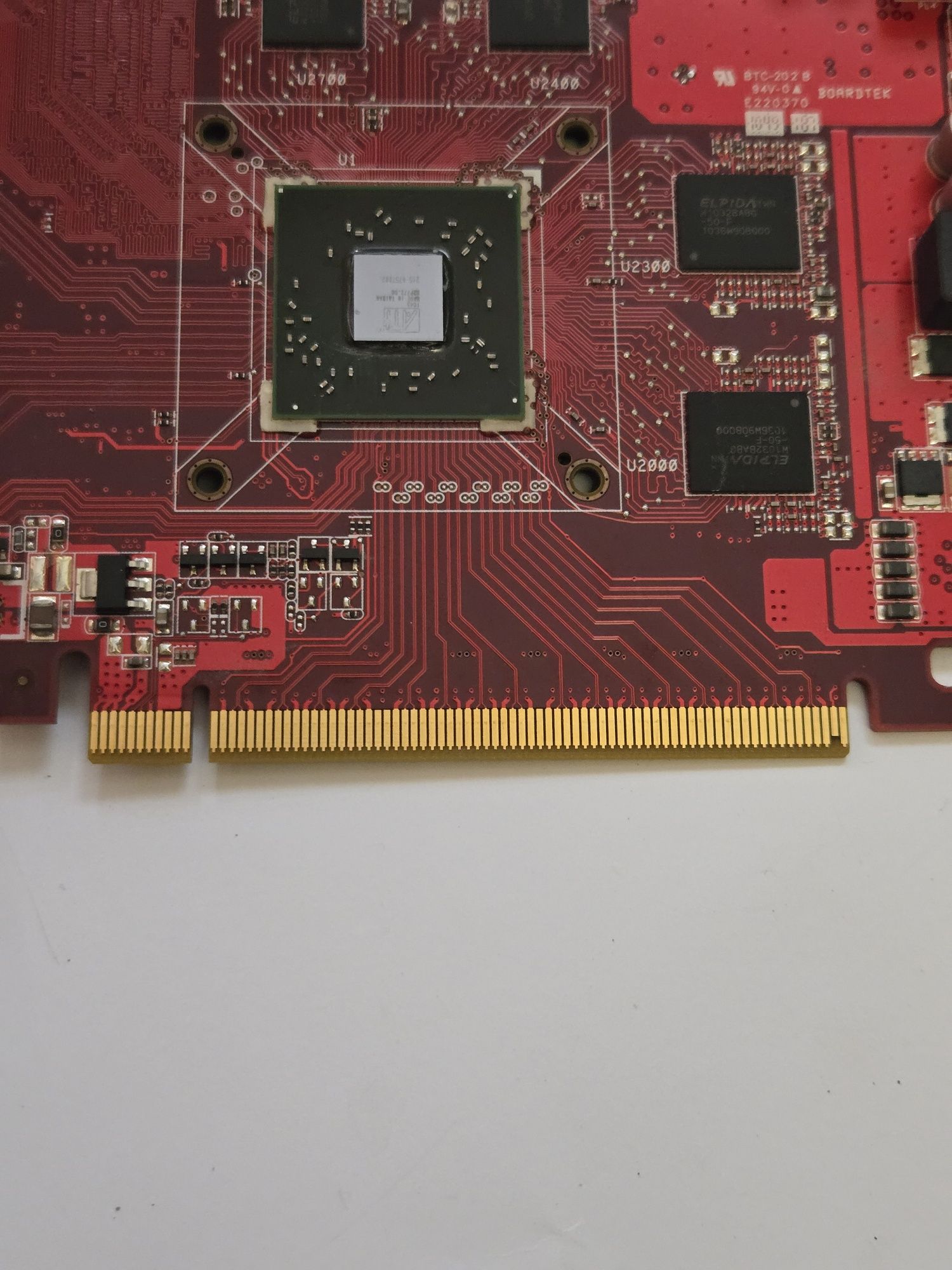 Відеокарта Asus EAH5670/DI/1GD5 1Гб
Radeon HD5670