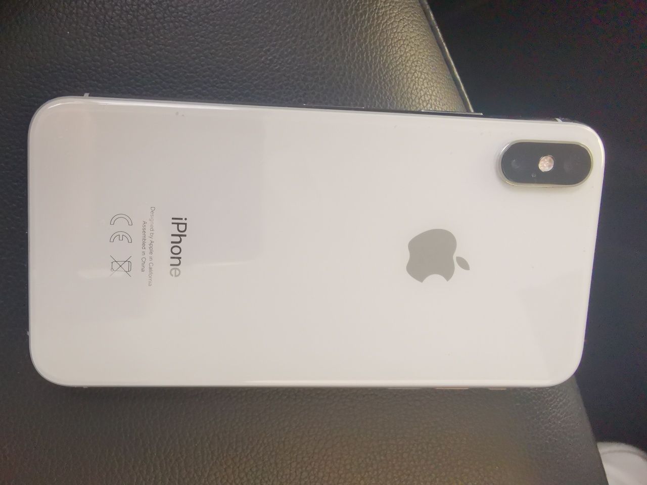 IPhone XS branco 64gb