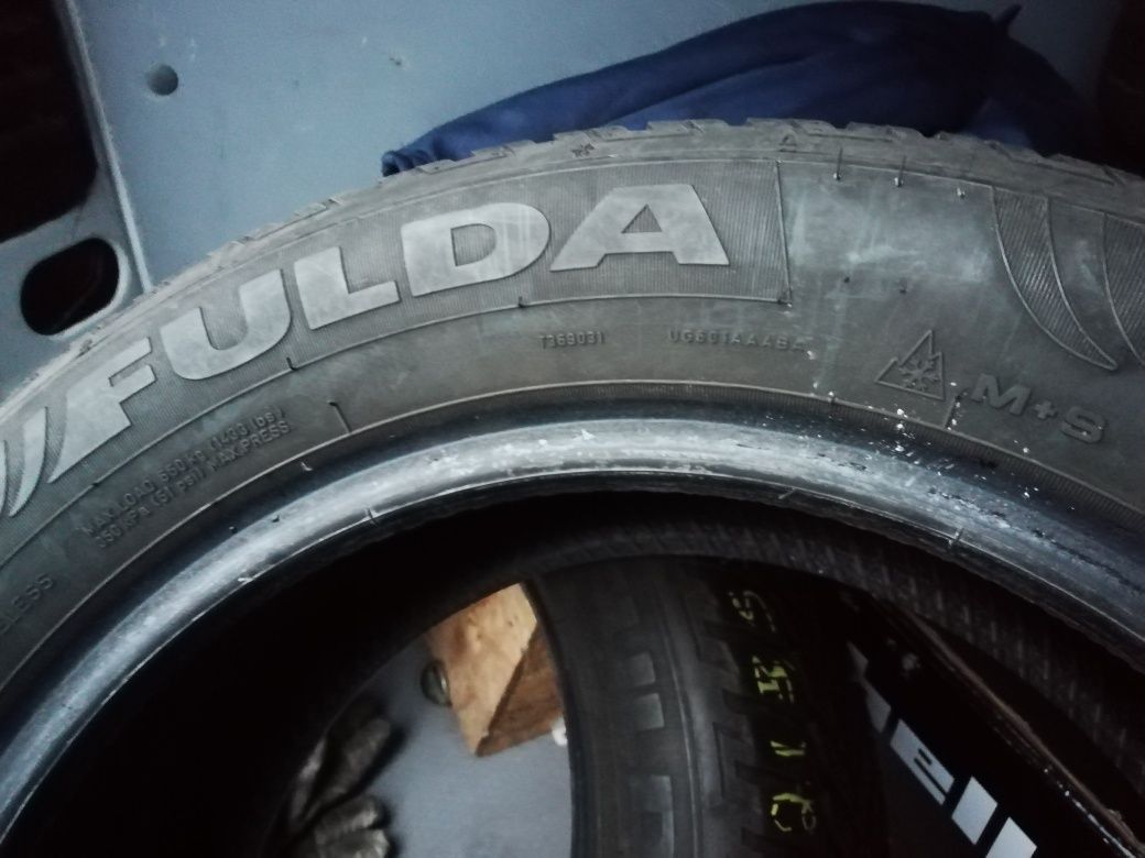 Покрышки 215/55R16.