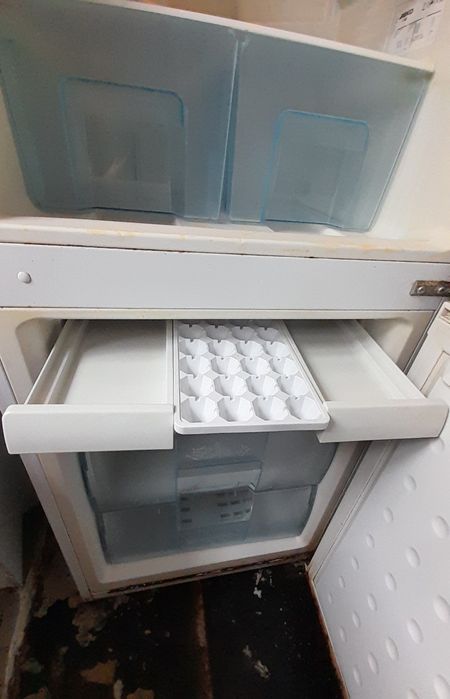 холодильник BEKO