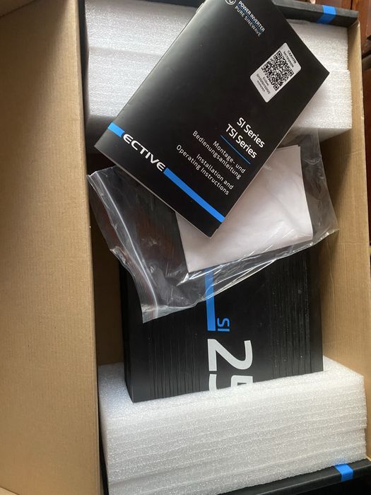 Инвертор 12- 220