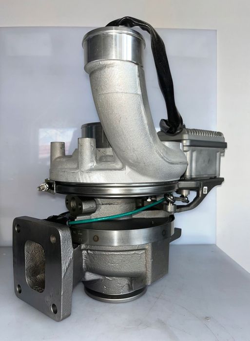 NOWA Turbosprężarka John Deere RE548373 DZ100184 RE548374 Rabat1300zł OPIS