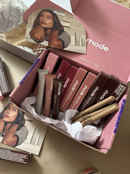 Rhode‼️ блиски,рум’яна,олівці,пептидні бальзами