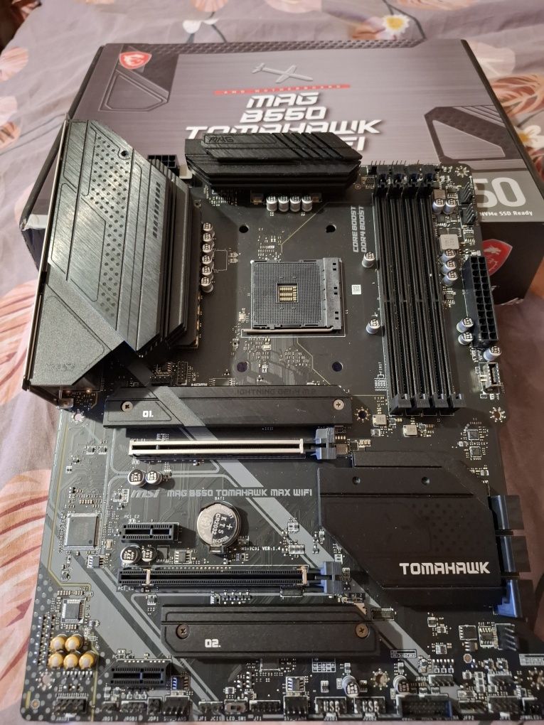 MSI MAG B550 Tomahawk MAX WiFi