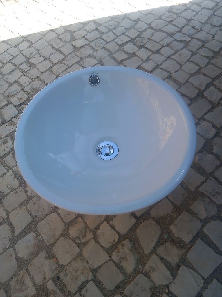 Lavatorio de pousar Bathco