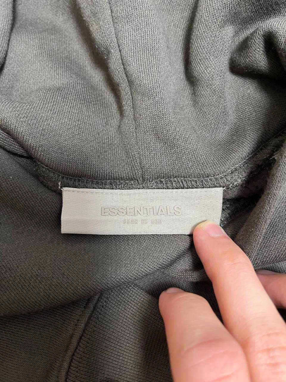 Худи essentials fw2022 off black fog fear of god