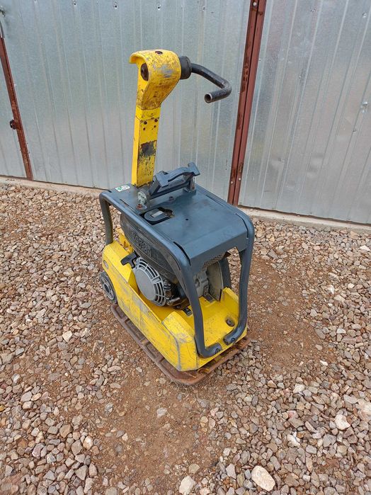 Hatz 1B20 ubijarka gruntu zagęszczarka WACKER DPU 2540H