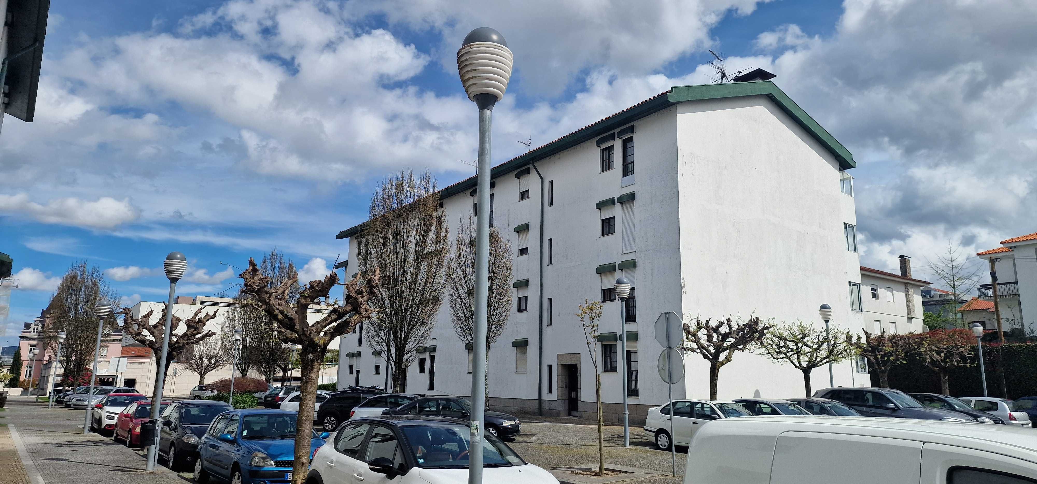 Apartamento T-3 no centro de Fafe