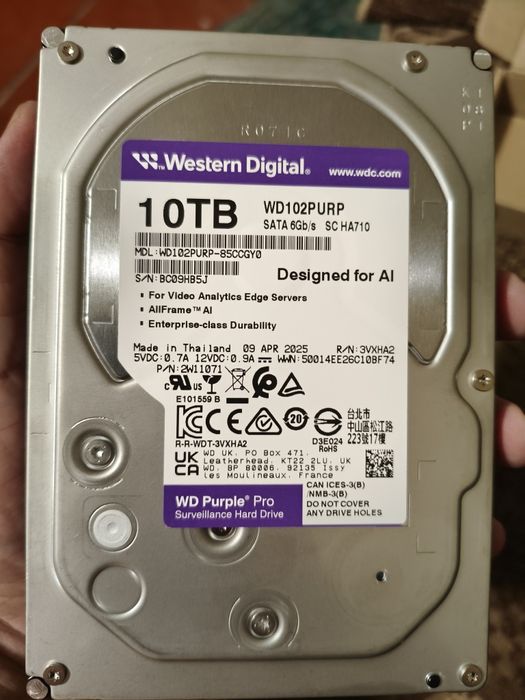 Жёсткий диск WD purple pro 10 TB