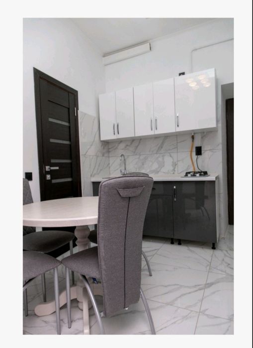 Проспект Шевченка , оренда подобово-погодинно