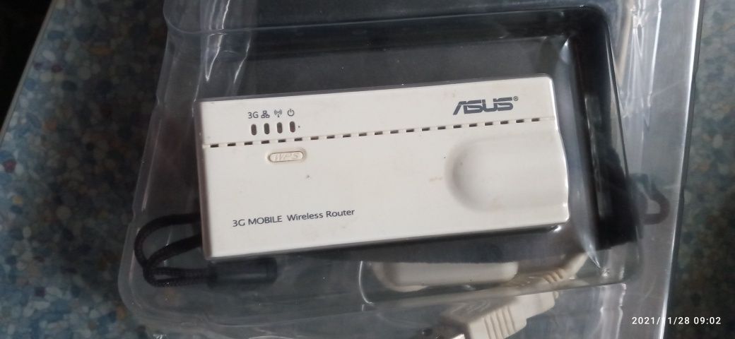 Продаю Роутер Asus 3G