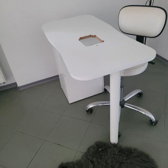 Krzesło kosmetyczne