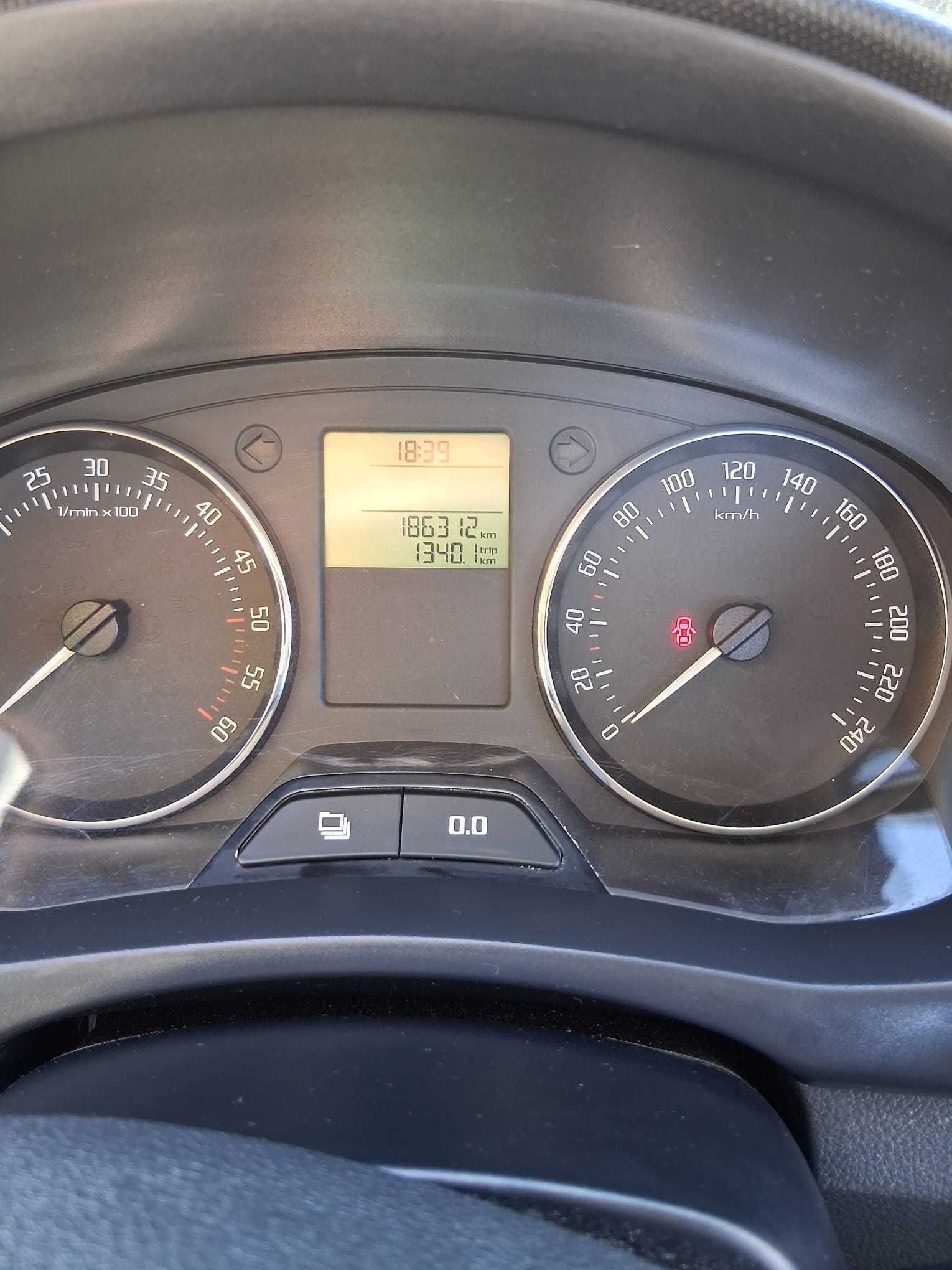 Skoda Fabia 1.6 Tdi Gasóleo