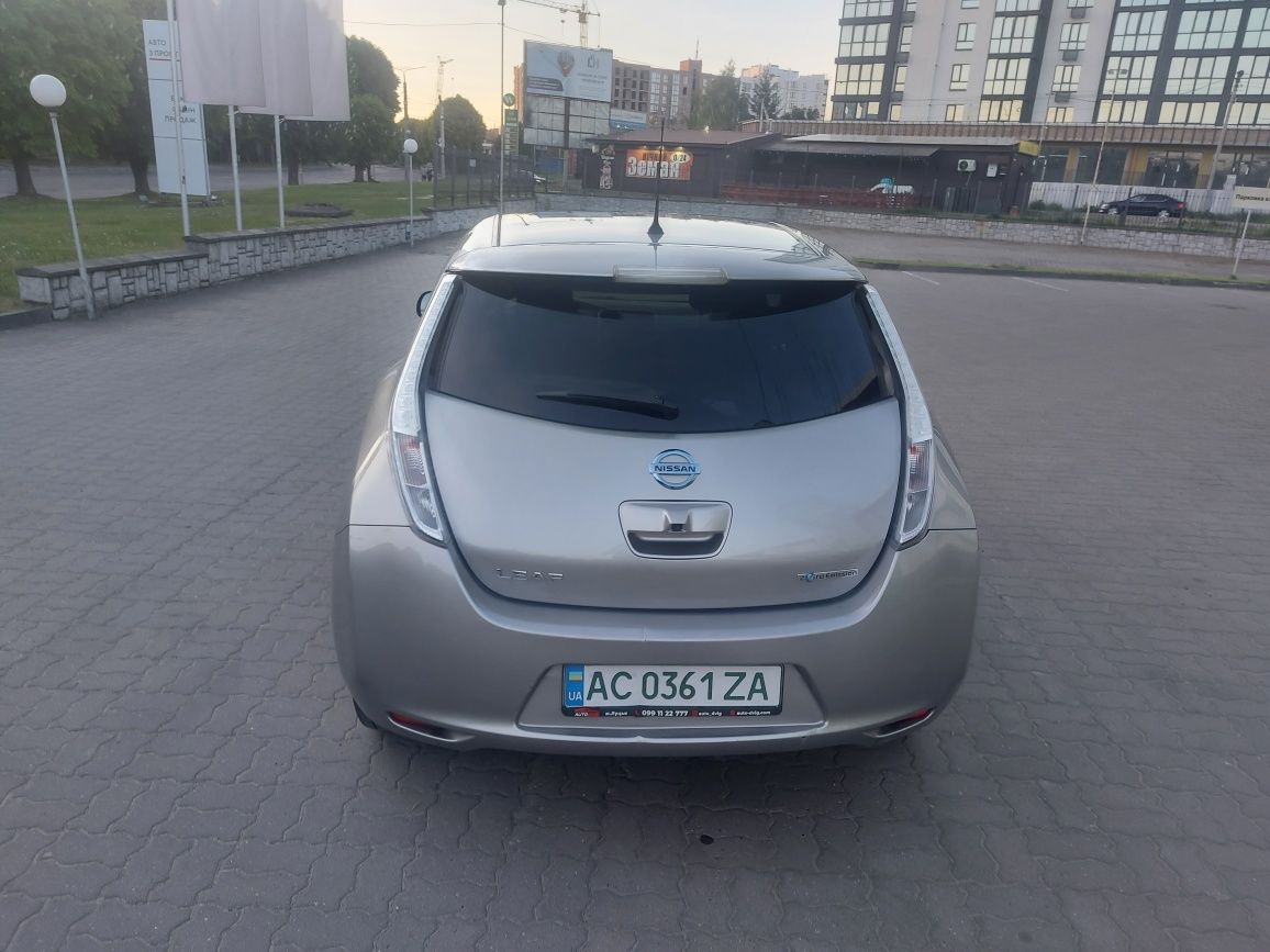 Nissan leaf 30Kwt