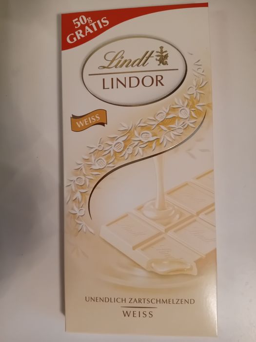 Zestaw 21 Czekolad Lindt Lindor Weiss 150G.
