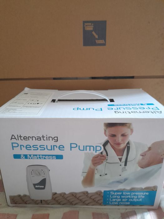 Матрац проти пролежнів з компресором