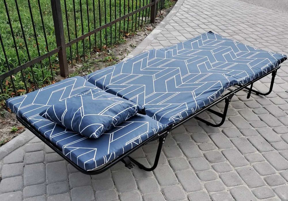Розкладне ліжко розкладачка з матрацом раскладная кровать раскладушка