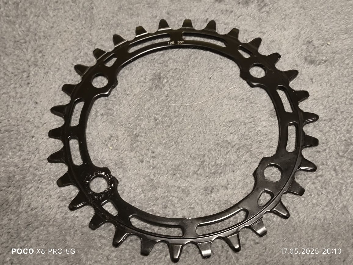 Zębatka Shimano Deore Narrow Wide 30T okrągła BDC 96