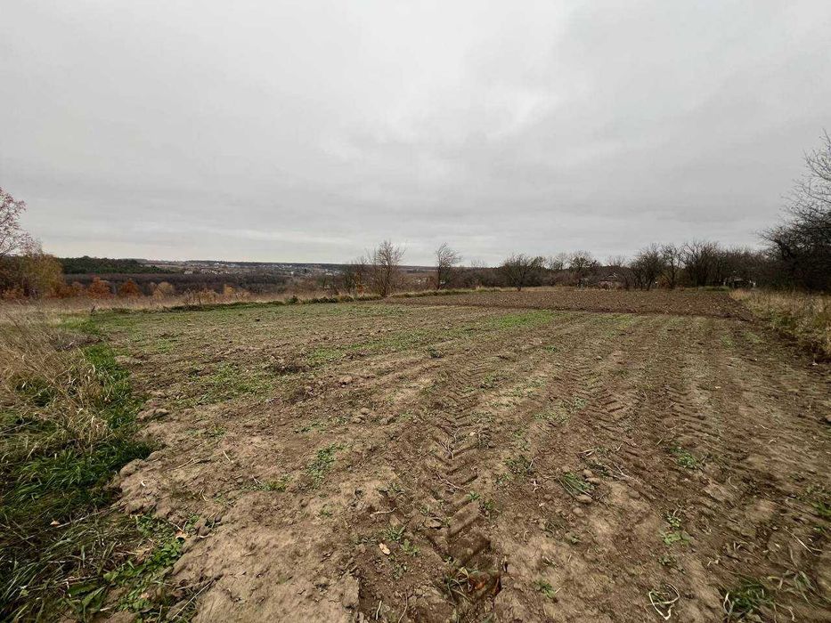 Ділянка під житлову забудову поруч з Бугом