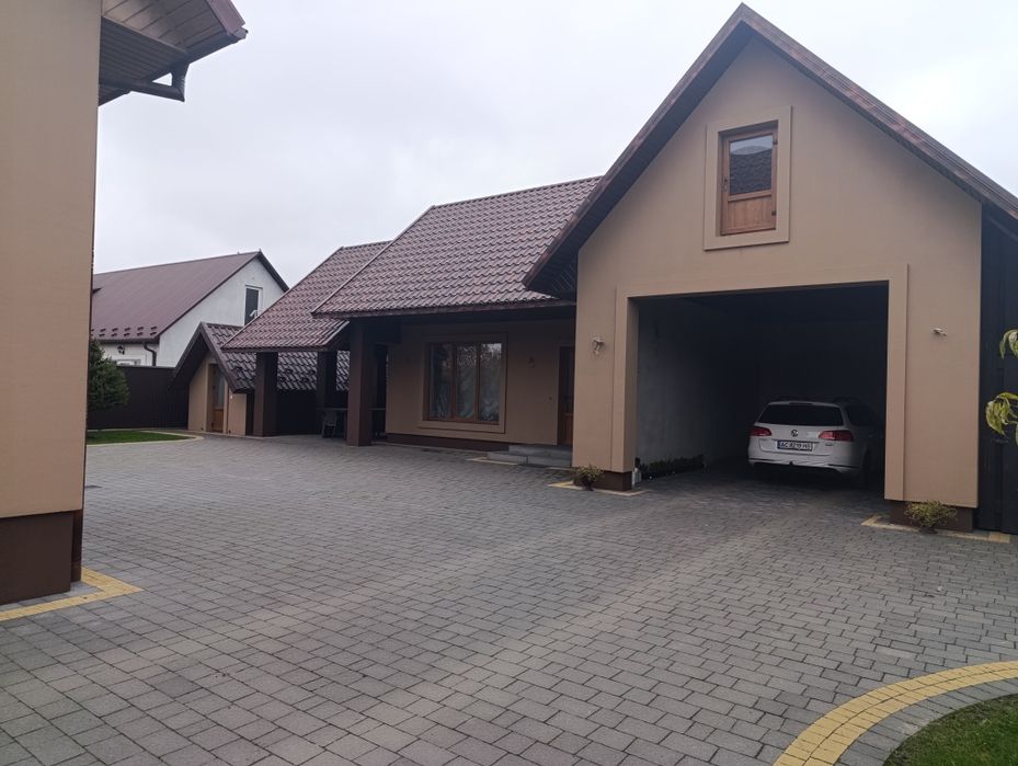 Продам будинок   .