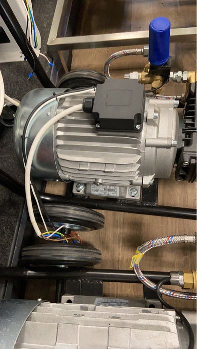 Электродвигатель, мотор для мойки Италия Mazzoni 5,5 кВт