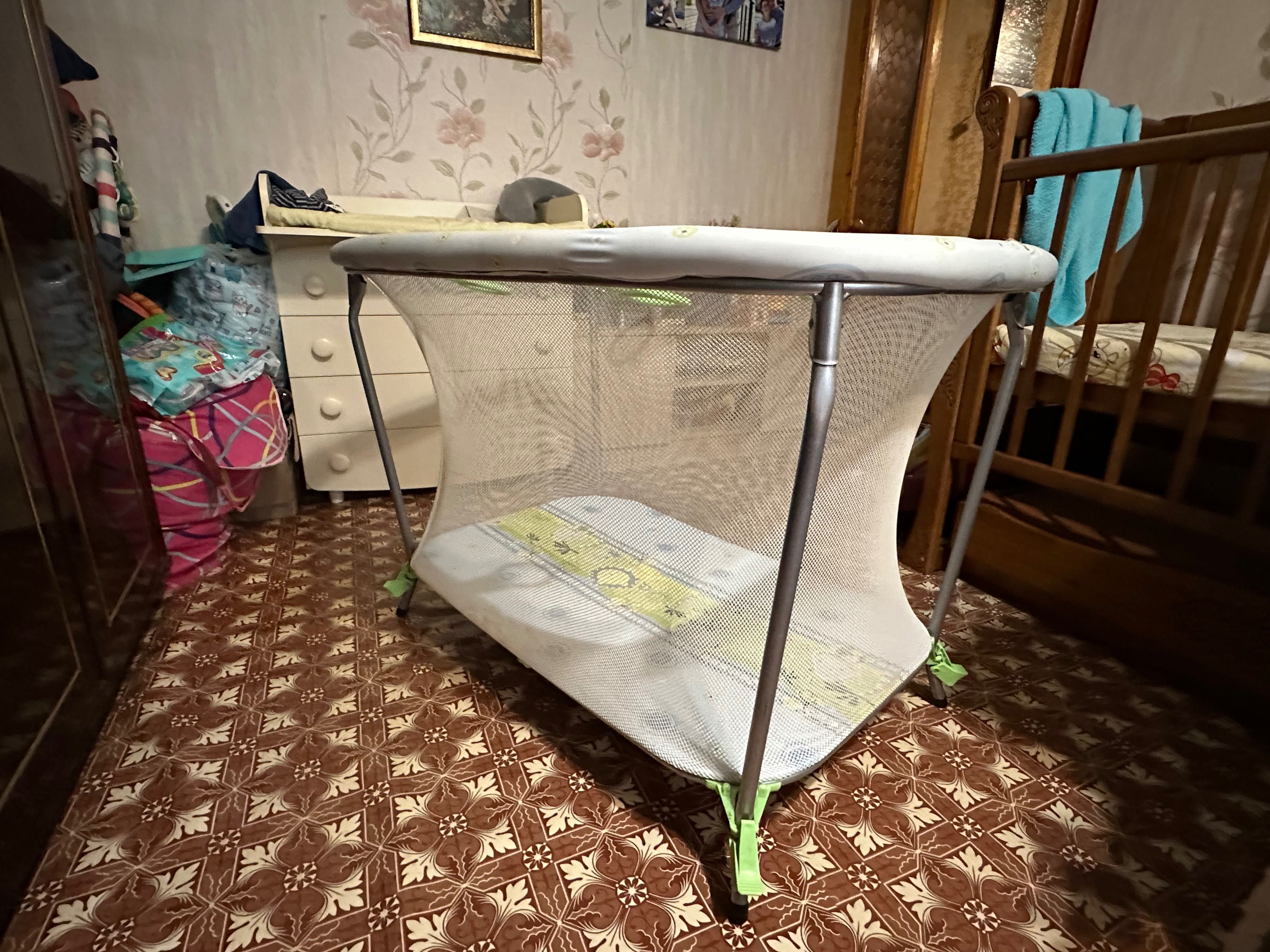 Продам Манеж детский