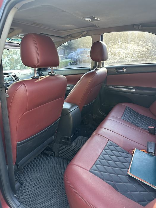 Toyota Camry 2003, 3.0 V6, Америка, газ/бензин