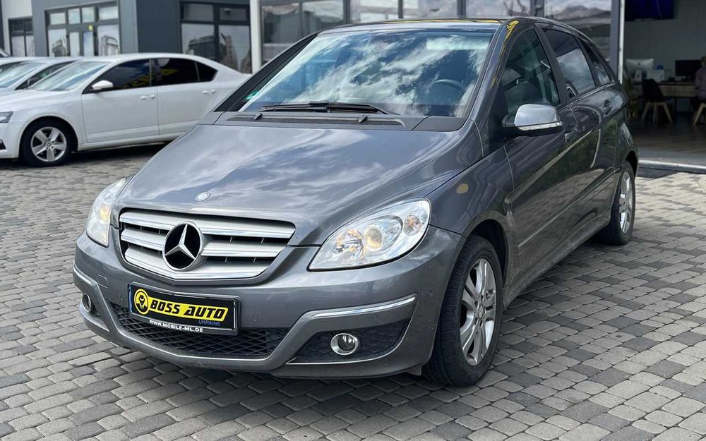 Mercedes-Benz B 180 2010
