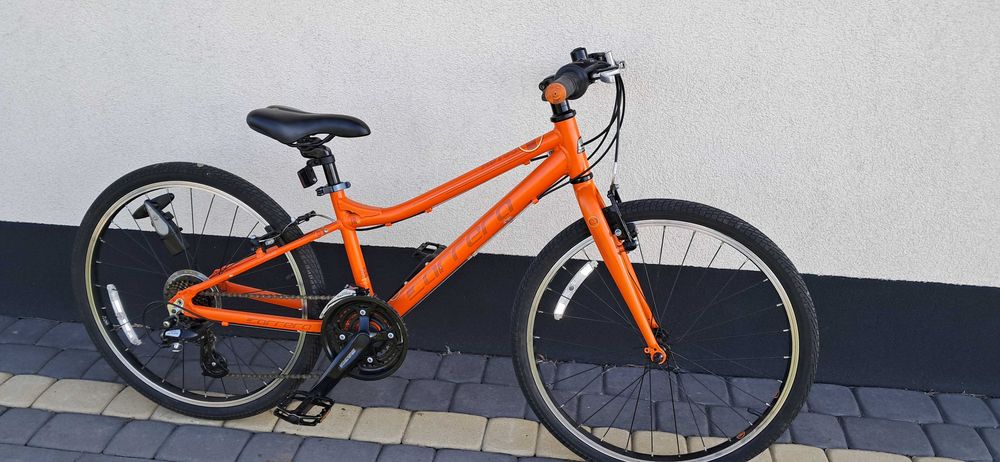 Rower Carrera kola 24"