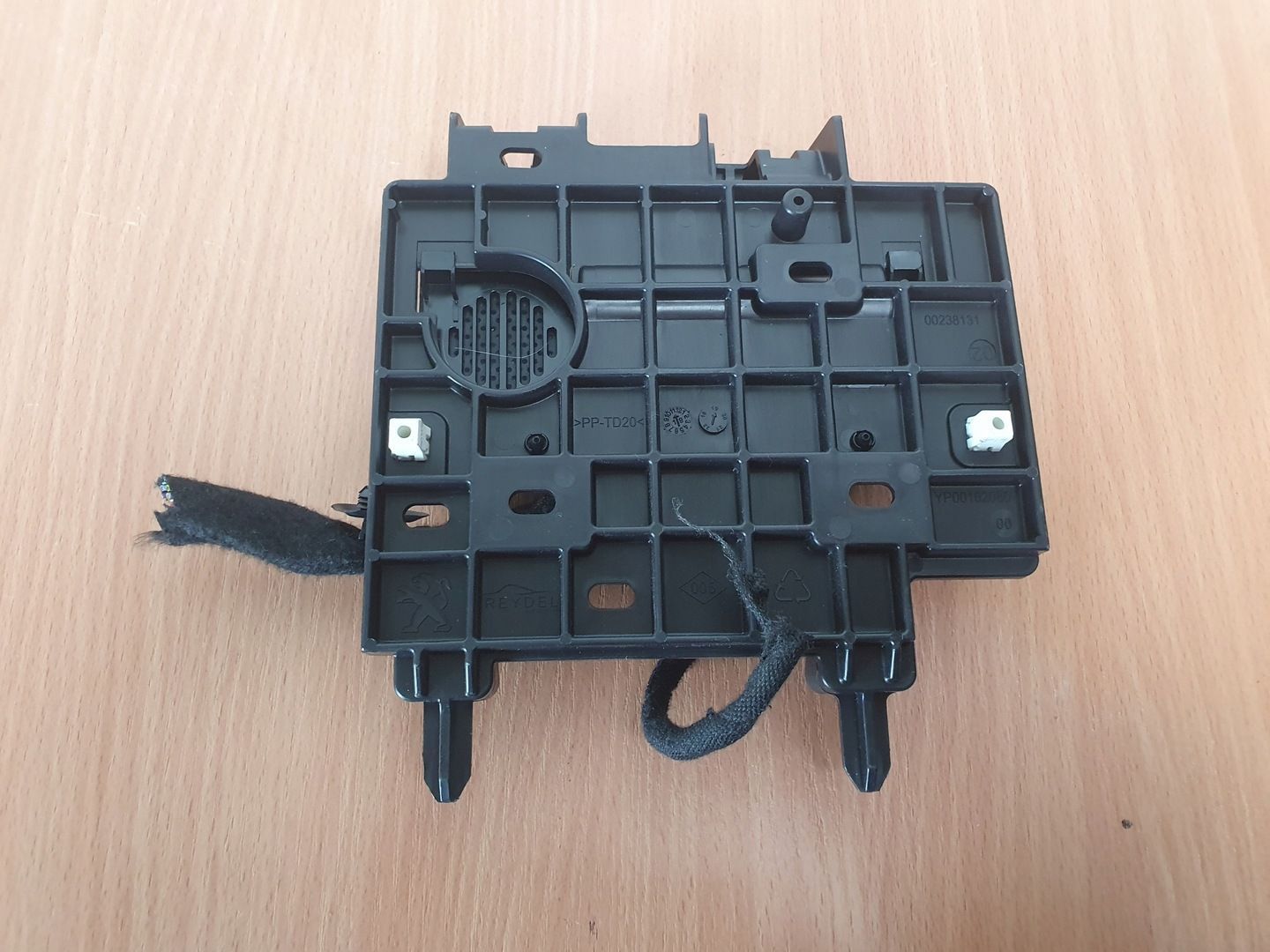 MODUŁ BLUETOOTH STEROWNIK 9831611580 OPEL GRANDLAND X CORSA F PEUGEOT 208II