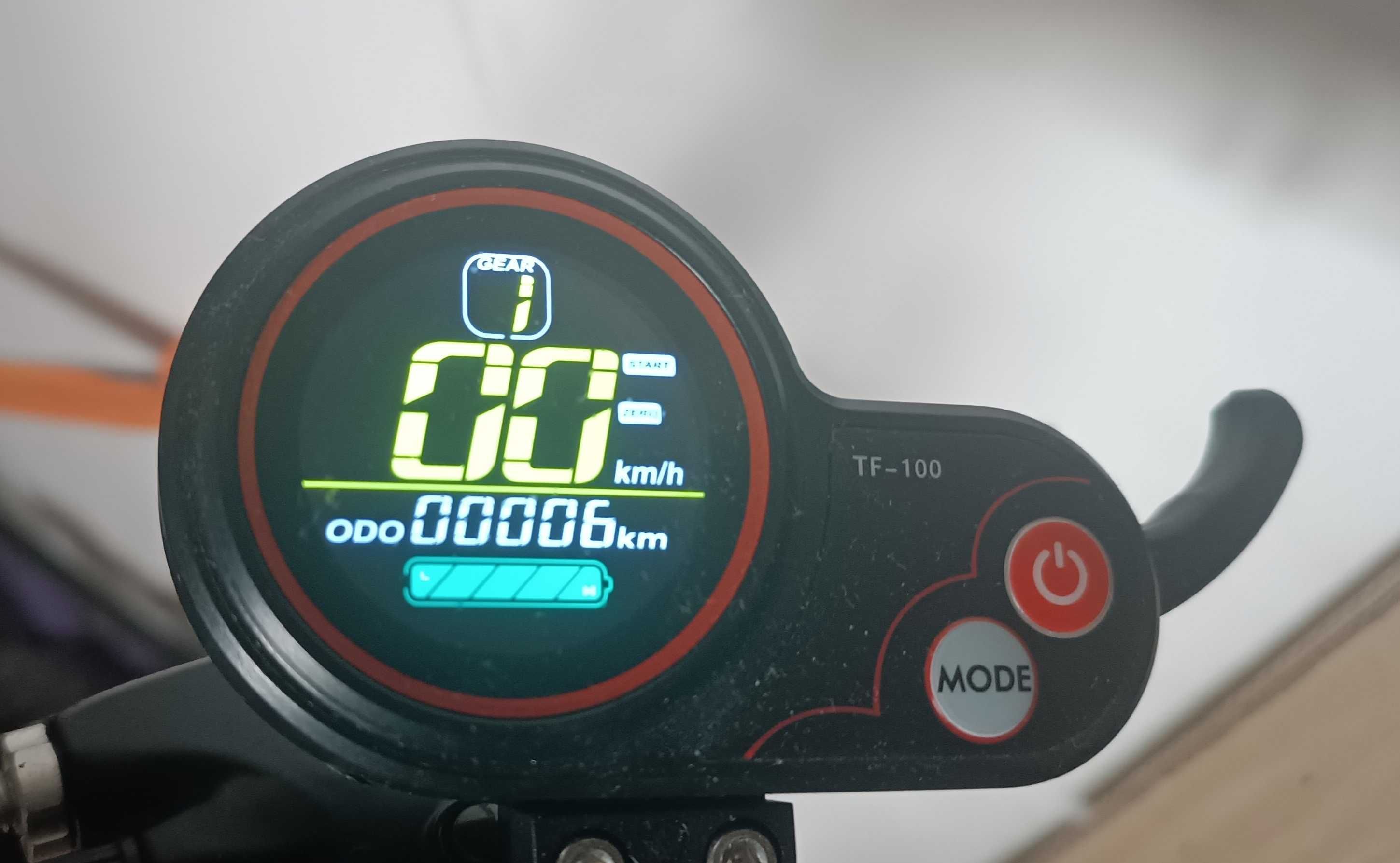 Электросамокат Kugo kirin m4 pro аккумулятор 18а,1000 вт двигатель