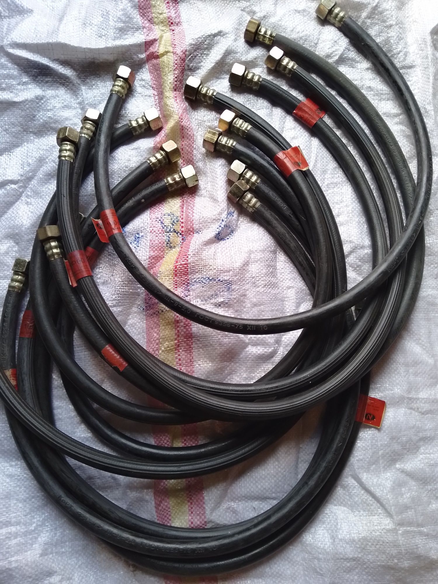 Продам шланг газовий 1м