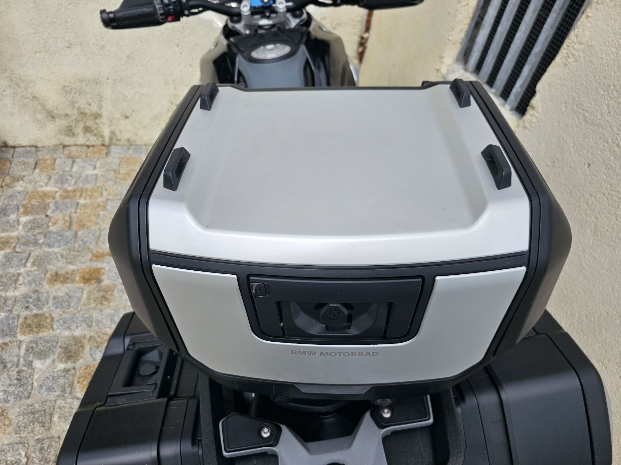 Top case vario bmw  gs 1300