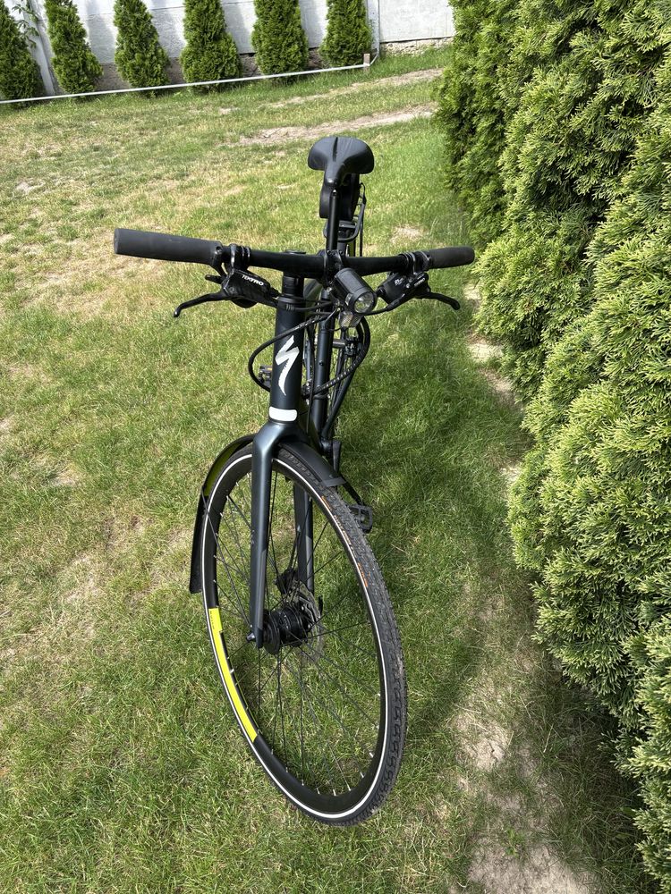 Specialized sirrus super stan