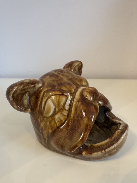 Pote de cerâmica portuguesa Bull dog