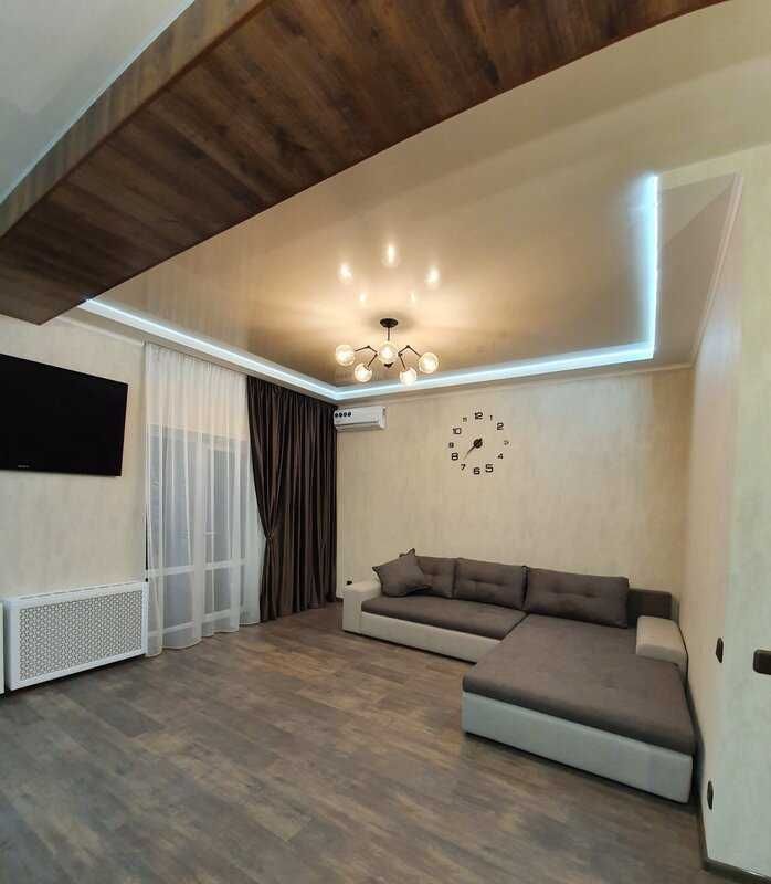 Продается 1 комн. Г. Славянск, люкс аппартаменти. Центр.