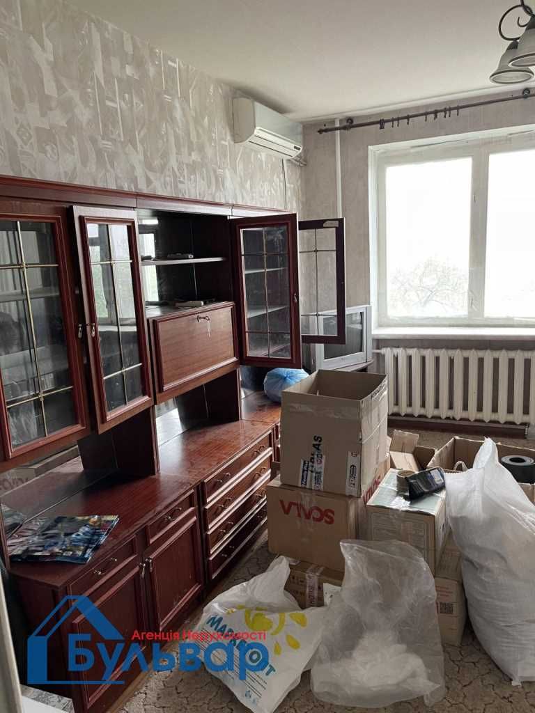 Продам 2к квартиру цегляний будинок біля ТЦ Київ