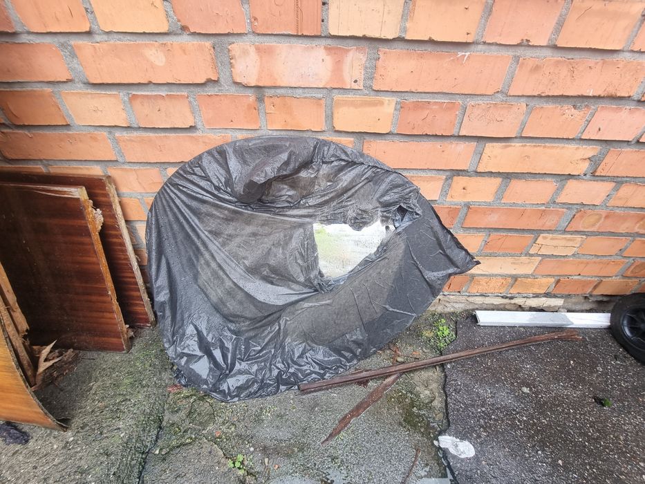 lustro oddam ze zdjecia (nadal jest )