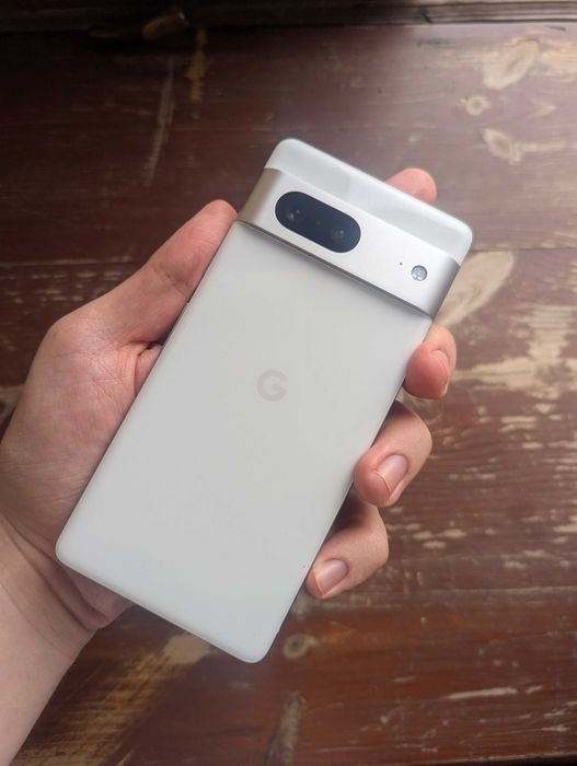 Google Pixel 7 8/128GB (Newerlock) в идеале