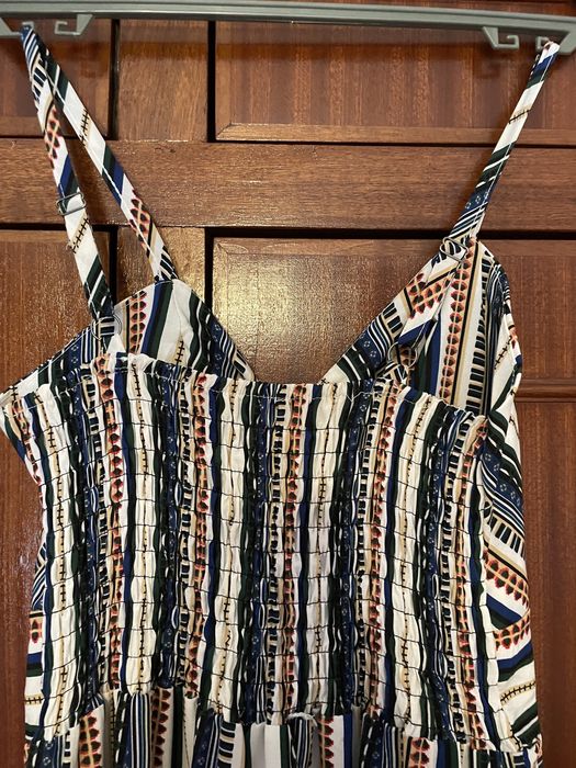 Macacão tamanho S/M com elasticidade