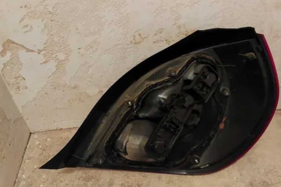 Farolins traseiros | Nissan Almera N16