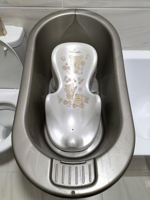 Ванночка для дитини.