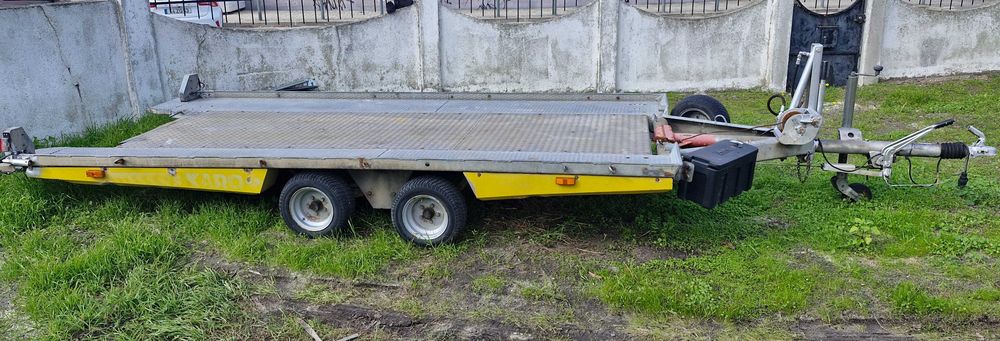 Plataforma/Reboque basculante Karo