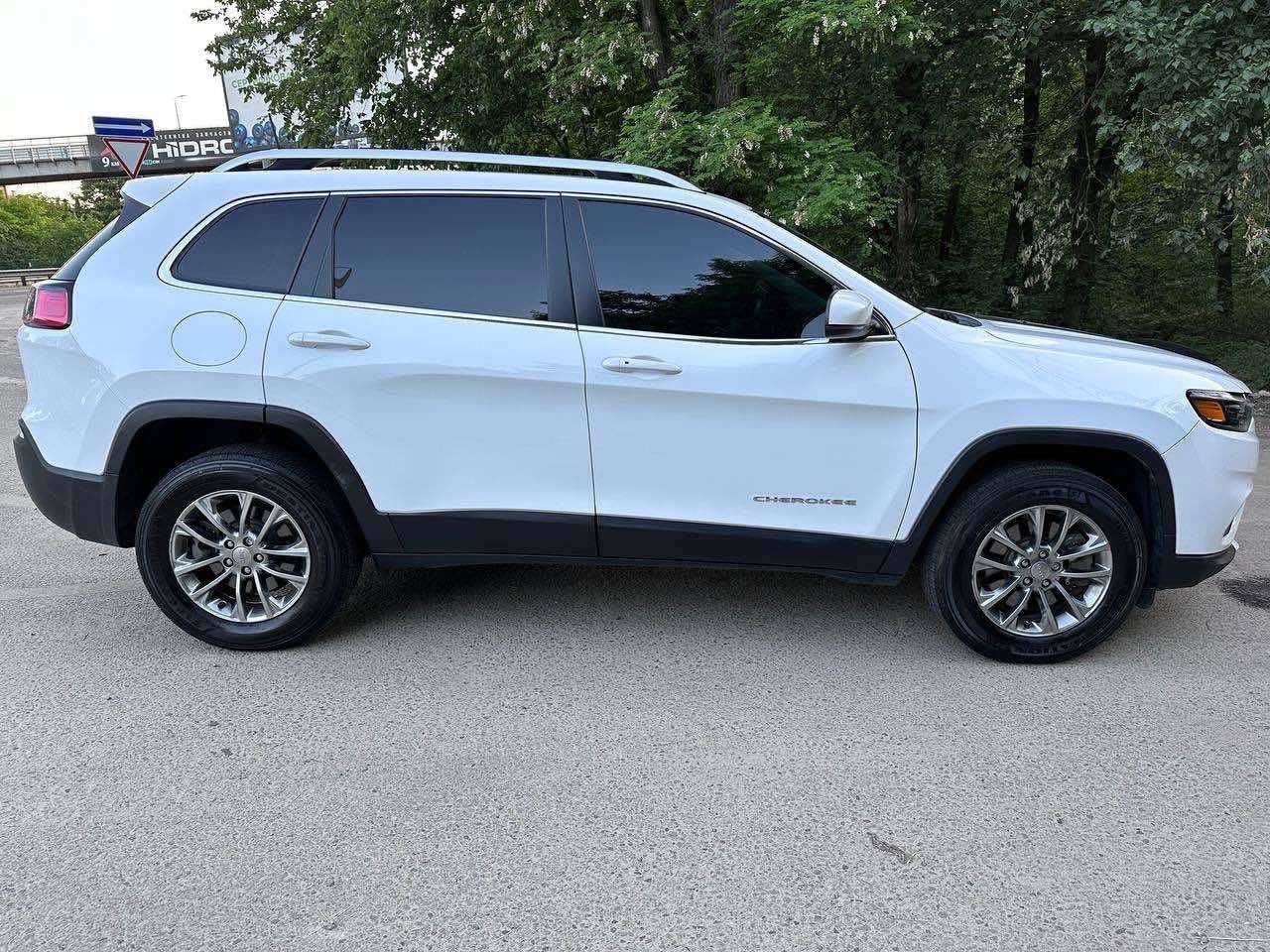 Jeep Cherokee 2020 Latitude Plus Limited 2,4  FL/KL 180 к.с.  4WD