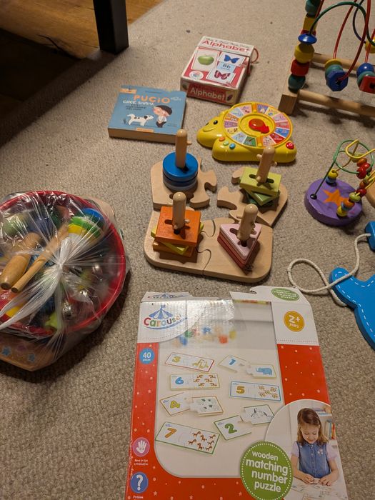 Zabawki (vtech, clemmy, hape,  pucio, Ikea)