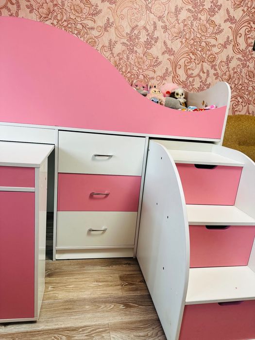 Дитяче ліжко-шафа
