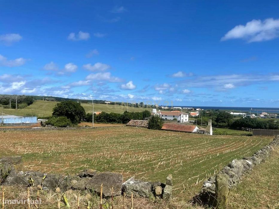 Lote para Construção com Excelente Localização